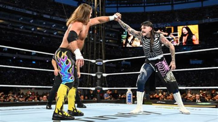 AJ Styles Draws Attention Thanks To His SummerSlam Ring Attire