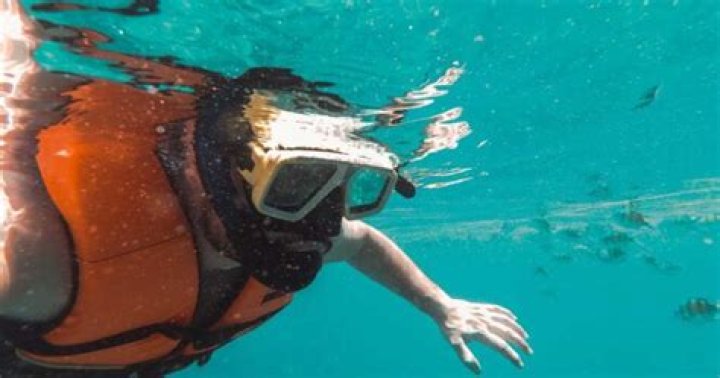 California man dies while snorkeling with wife during honeymoon in Hawaii