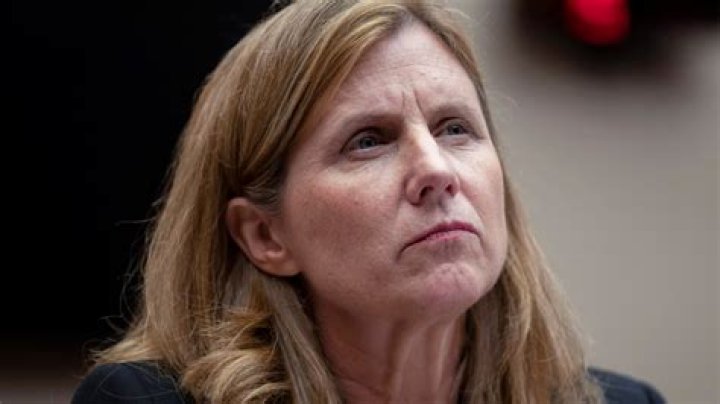 Liz Magill Resigns: All On Husband Leon Francis Szeptycki, Salary, Net Worth, Comments, Children And More