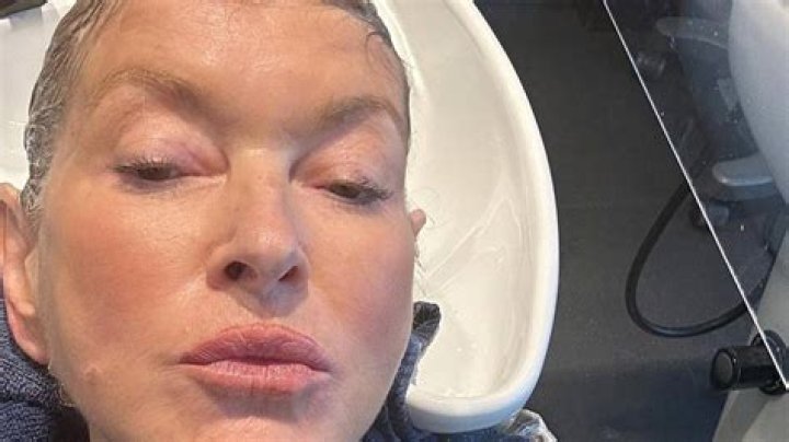 Martha Stewart shows off flawless skin in set of extremely up-close selfies after a ‘mostly dry January’
