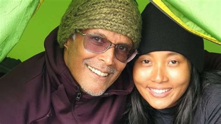 Milind Soman reacts on age difference between him and wife Ankita, shares heartwarming video – India TV