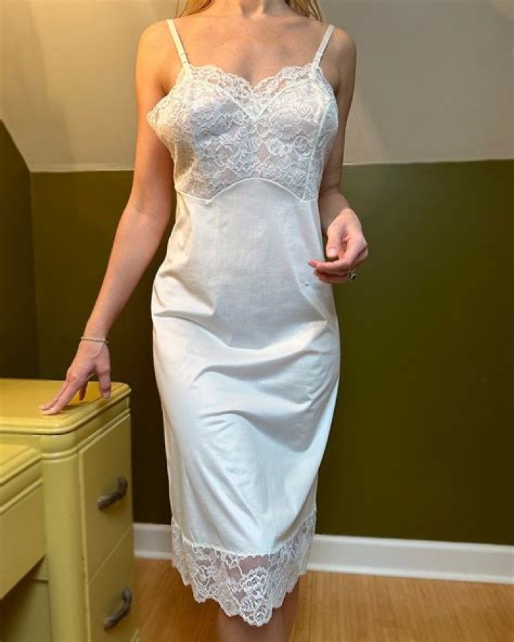 Peyton Royce Heats Up Instagram With Photo In White Lingerie