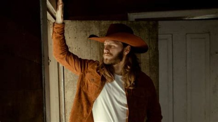 Who Is Warren Zeiders? Singer Slammed For National Anthem Performance At Big 12 Championship